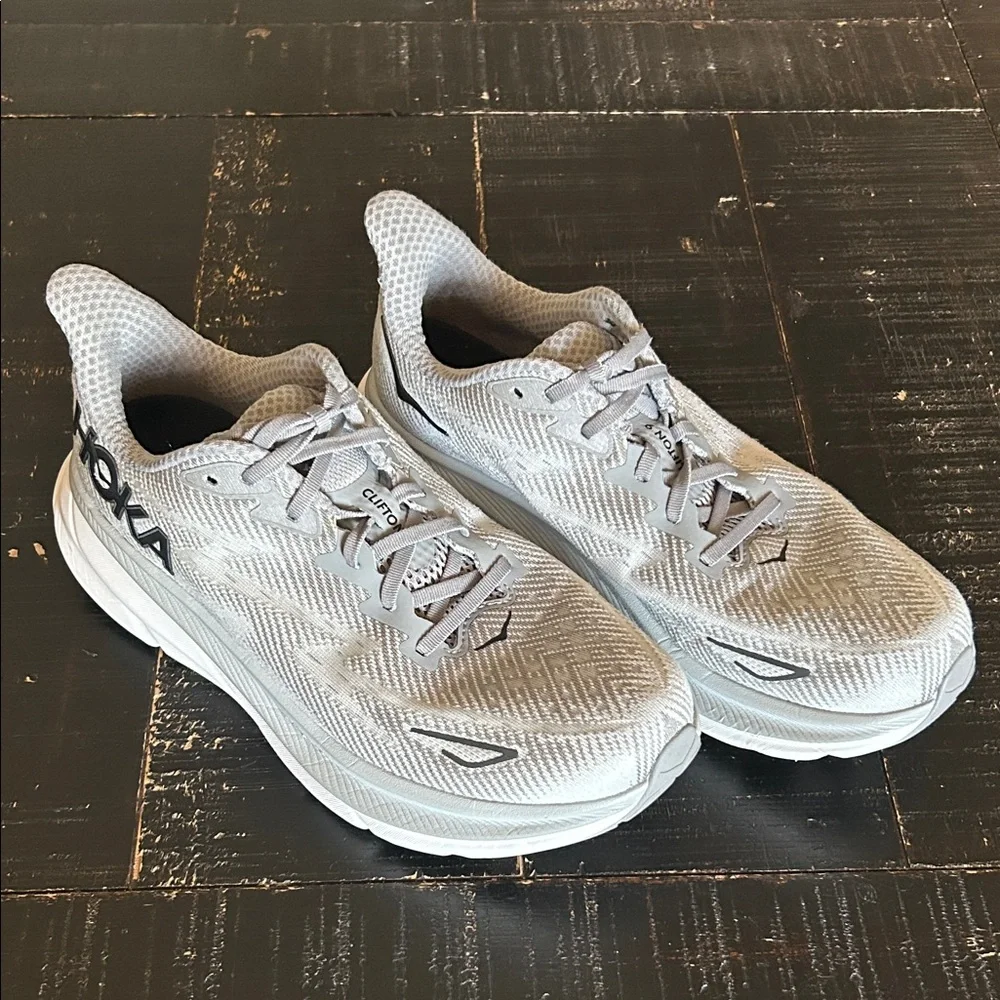 Hoka Men's Clifton 9 - Picture 1 of 6